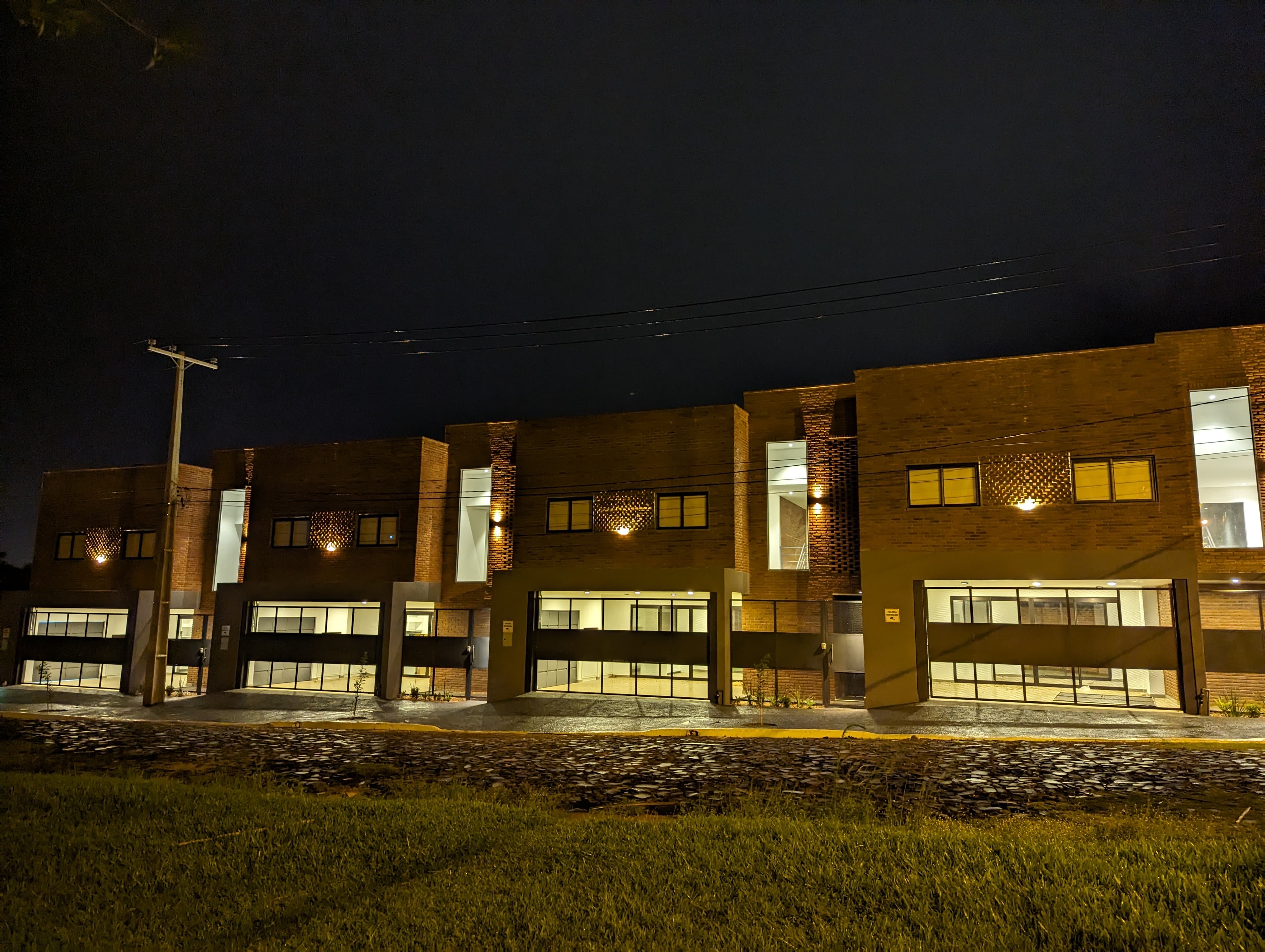 DÚPLEX AMOBLADO CASA SUR 2