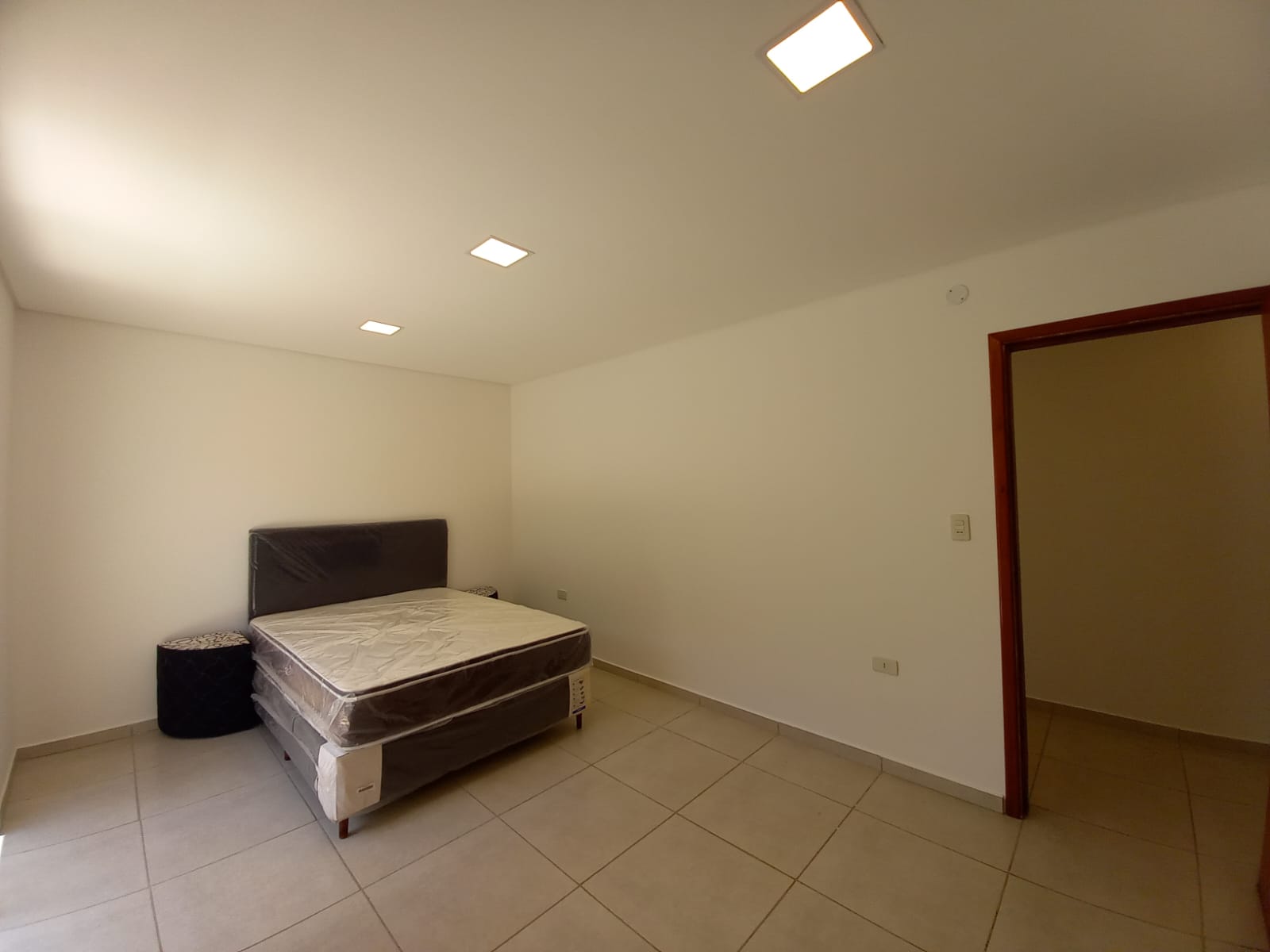 EN VENTA DÚPLEX A ESTRENAR AMOBLADO - BARRIO SAN PEDRO 3