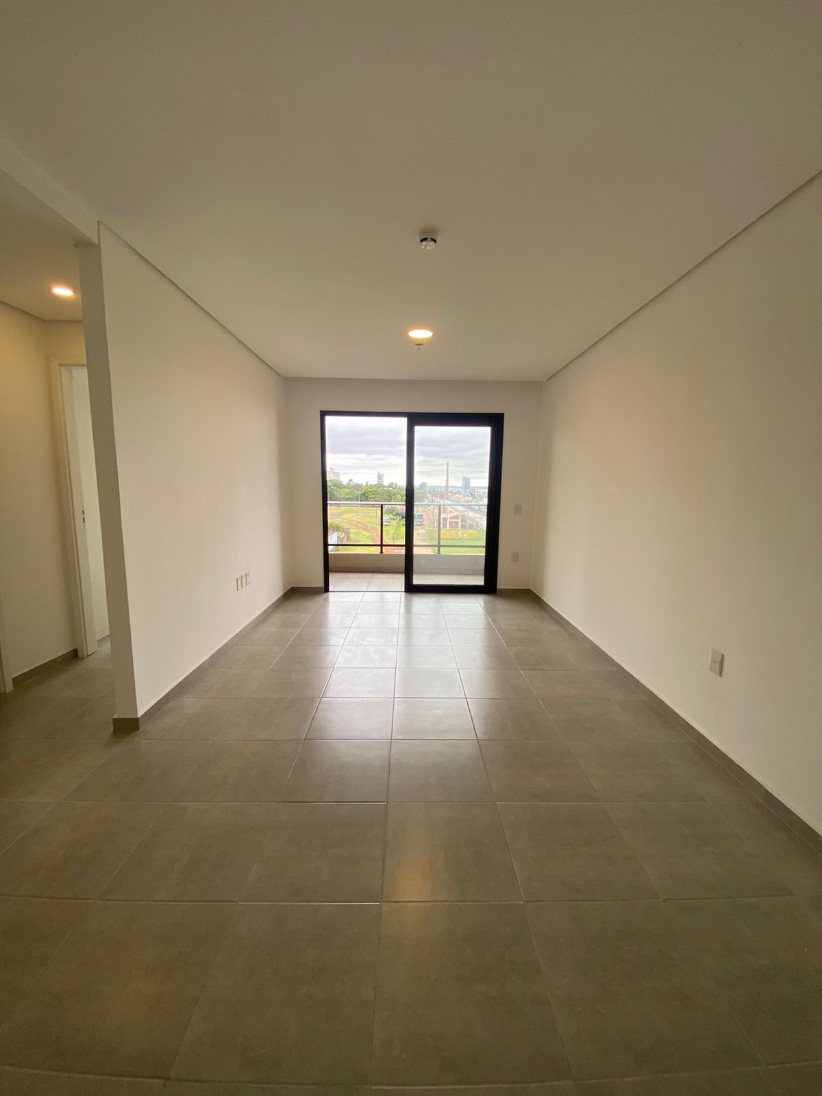 Apartamento de 1 Dormitorio en Alquiler sobre la Costanera de Encarnación 4