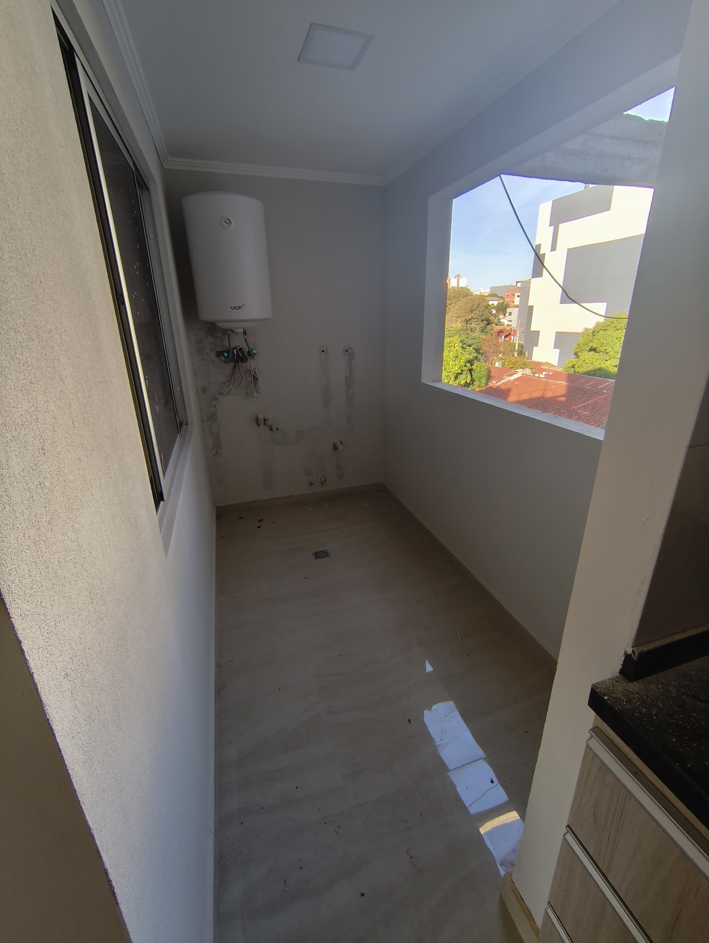 VENDE | Departamento de 2 Dormitorios con Vista al Río – Encarnación 2